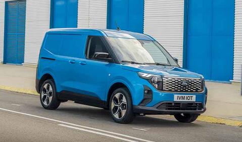 FORD TRANSIT COURIER